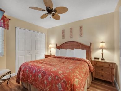 Fort Walton Beach Vacation Condo Rental Sleeps Four Guests